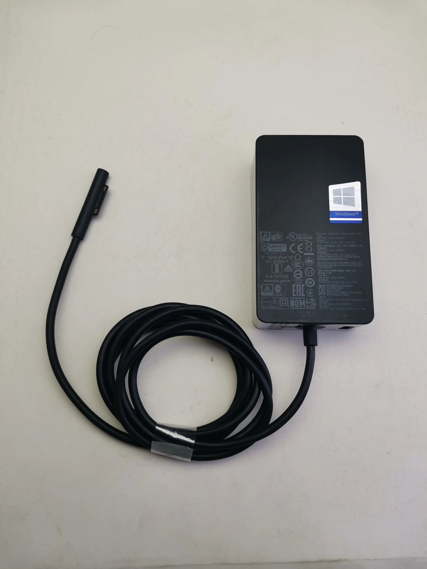 15V 8A 127W AC Adapter Charger for Microsoft Model 1932 US7-00001 127W Power Supply