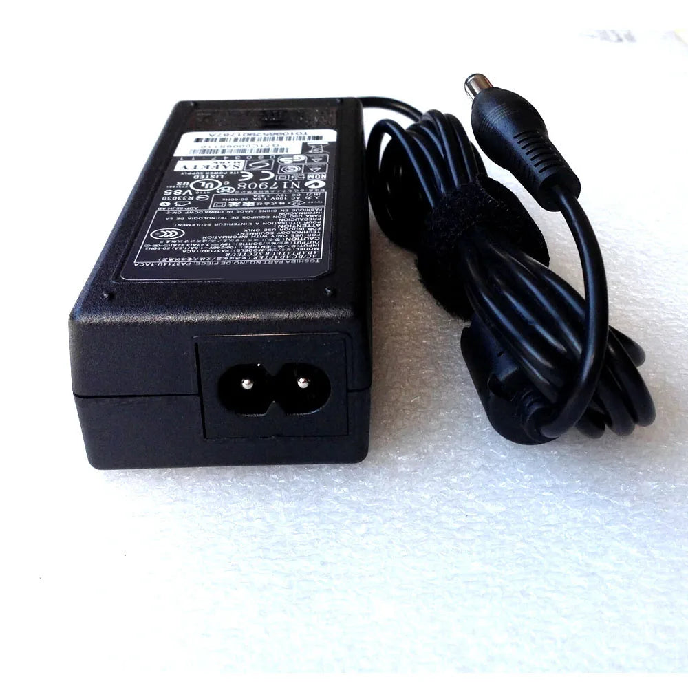 19V 3.42A 65W new AC charger for Toshiba PA3467U-1ACA PA3396U-1ACA PA3396E-1ACA