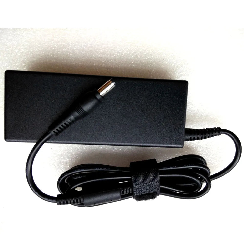 19V 3.95A AC Adapter fit for Laptop Tecra R850 (PT520A-01N003)