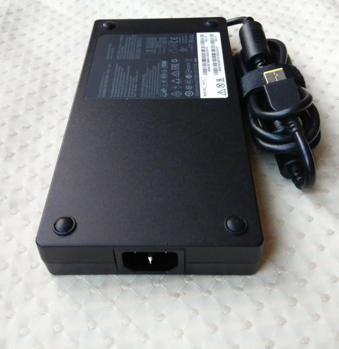 20V 11.5A AC Adapter fit for Lenovo ThinkPad P70 20ER000RUS Laptop